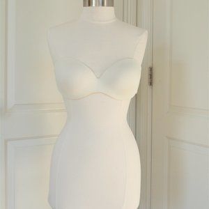 BOGO!!! Warner's Strapless Bra, 38B